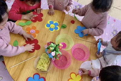 Chào mừng ngày 8.3 của bà của mẹ