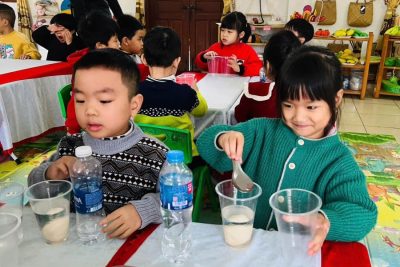 HOẠT ĐỘNG TRẢI NGHIỆM CỦA BÉ