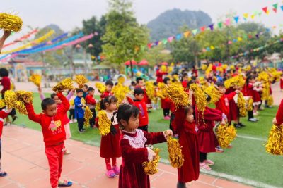 CHÀO NĂM MỚI 2025