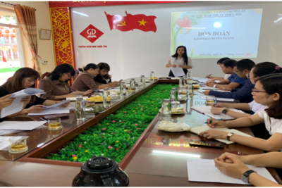 Đón đoàn kiểm tra chuyên ngành của Phòng GD&ĐT Hoa Lư